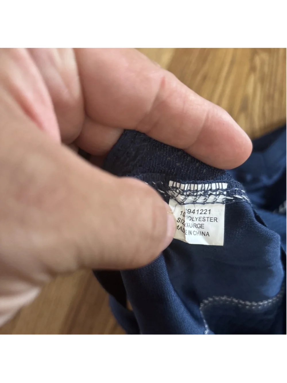 Penn State Nittany Lions Pets First Jersey Size XL with flaw